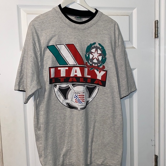 ⚽️ Vintage 1991 World Cup soccer shirt - Picture 2 of 7